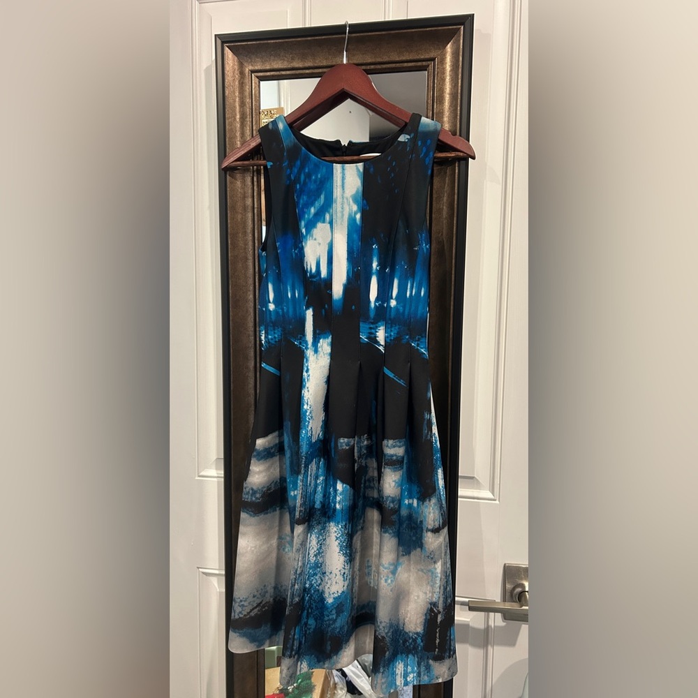 Calvin Klein Blue and Black Abstract Dress with Pockets!